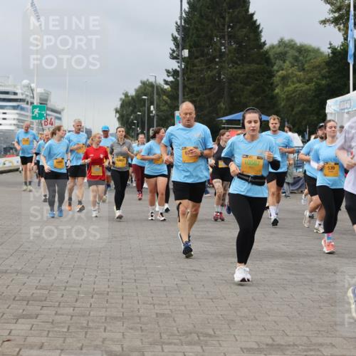 13.09.2026 - Kiel Lauf Andreas Tolksdorf http://msf.ph/oto/10413470 13.09.2026 10:04:12 Kiellinie 84, 10567, 12821, 539, 4058, 3245 meine-sportfotos.de