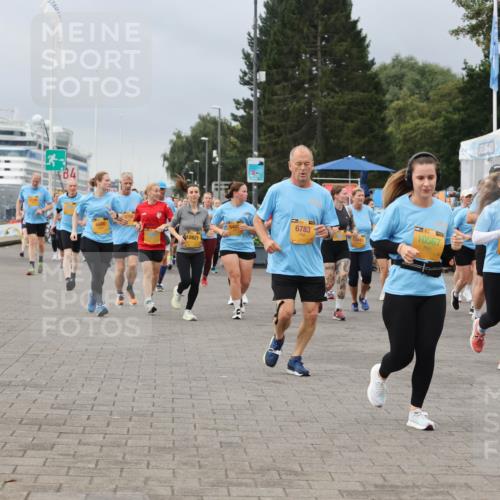 13.09.2026 - Kiel Lauf Andreas Tolksdorf http://msf.ph/oto/10413479 13.09.2026 10:04:13 Kiellinie 13, 84, 6401, 6783, 6600, 10841, 10567, 539, 12821 meine-sportfotos.de