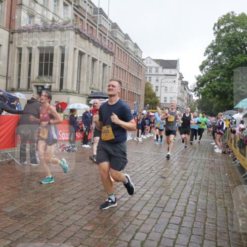13.09.2026 - Kiel Lauf Yannick Fuchs http://msf.ph/oto/10413529 13.09.2026 10:45:10 Ziel 478, 979, 1482, 1590, 1606, 1703, 1878, 2391, 2410, 3753, 3872, 4044, 4588, 4681, 5220, 5296, 5361, 5600, 5763, 5764, 6298, 7631, 7765, 8457, 8744, 9702, 9703, 9917, 9956, 10526, 10666, 10915, 10986, 11473, 12670, 427, 451, 688, 1181, 1323, 1357, 1751, 1753, 2189, 2488, 2952, 3134, 3152, 3282, 3591, 4033, 4432, 4532, 4829, 5420, 5567, 6194, 6580, 6637, 6731, 7122, 7279, 7327, 7701, 7910, 8198, 8445, 8669, 8941, 9326, 9917, 10082, 10388, 10572, 461, 3285, 3796 meine-sportfotos.de