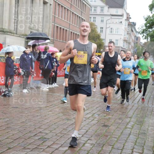 13.09.2026 - Kiel Lauf Yannick Fuchs http://msf.ph/oto/10413545 13.09.2026 10:45:11 Ziel 478, 979, 1482, 1590, 1606, 1703, 1878, 2391, 2410, 3285, 3753, 3796, 3872, 4044, 4588, 4681, 5220, 5296, 5361, 5600, 5763, 5764, 6298, 7631, 7765, 8457, 8744, 9702, 9703, 9956, 10183, 10526, 10666, 10915, 10986, 11473, 12670, 427, 451, 688, 1181, 1323, 1357, 1751, 1753, 2189, 2488, 2952, 3134, 3152, 3282, 3591, 4033, 4432, 4532, 4829, 5420, 5567, 6194, 6298, 6580, 6637, 6731, 7122, 7279, 7327, 7701, 7910, 8198, 8445, 8669, 8941, 9326, 9917, 10082, 10388, 10572, 461 meine-sportfotos.de
