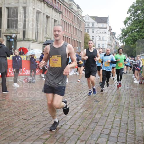 13.09.2026 - Kiel Lauf Yannick Fuchs http://msf.ph/oto/10413555 13.09.2026 10:45:12 Ziel 478, 979, 1482, 1590, 1606, 1703, 1878, 2391, 2410, 3285, 3753, 3796, 3872, 4044, 4588, 4681, 5220, 5296, 5361, 5600, 5763, 5764, 7631, 7765, 8457, 8744, 9378, 9702, 9703, 9956, 10183, 10526, 10666, 10915, 10986, 11473, 12670, 427, 451, 688, 1181, 1323, 1357, 1606, 1751, 1753, 2189, 2488, 2952, 3134, 3152, 3282, 3591, 3753, 4033, 4532, 4829, 5420, 5567, 6298, 6580, 6637, 6731, 7122, 7279, 7327, 7701, 7765, 7910, 8198, 8445, 8669, 8941, 9326, 9917, 10082, 10388, 10572, 461 meine-sportfotos.de
