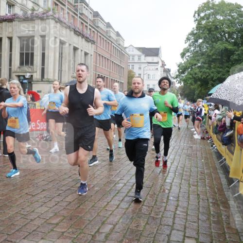 13.09.2026 - Kiel Lauf Yannick Fuchs http://msf.ph/oto/10413560 13.09.2026 10:45:13 Ziel 478, 979, 1482, 1575, 1590, 1703, 1878, 2391, 2410, 3285, 3796, 3872, 4044, 4588, 4681, 5220, 5296, 5361, 5600, 5763, 5764, 6799, 7631, 8457, 8744, 9378, 9702, 9703, 9956, 10183, 10526, 10666, 10915, 10986, 11541, 12670, 427, 451, 688, 1181, 1323, 1357, 1606, 1751, 1753, 2189, 2488, 2952, 3134, 3152, 3282, 3591, 3753, 4033, 4532, 4829, 5420, 5567, 6298, 6580, 6731, 7122, 7279, 7327, 7701, 7765, 7910, 8198, 8445, 8669, 8941, 9326, 9702, 9917, 10082, 10388, 10572, 461, 1682 meine-sportfotos.de