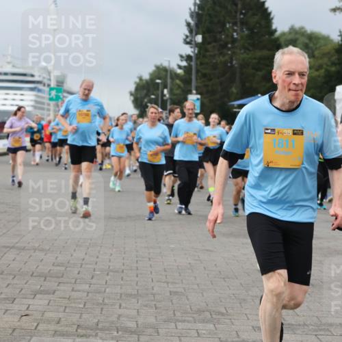 13.09.2026 - Kiel Lauf Andreas Tolksdorf http://msf.ph/oto/10413565 13.09.2026 10:04:19 Kiellinie 10702, 4, 38, 1811, 48, 3778 meine-sportfotos.de