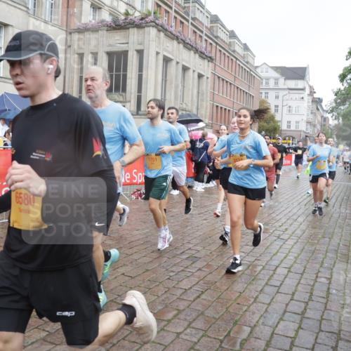 13.09.2026 - Kiel Lauf Yannick Fuchs http://msf.ph/oto/10413597 13.09.2026 10:45:15 Ziel 478, 979, 1482, 1575, 1590, 1703, 1878, 2391, 2410, 3285, 3796, 4044, 4588, 4681, 5220, 5296, 5361, 5600, 5763, 5764, 6799, 7631, 7795, 8457, 8744, 9378, 9845, 9956, 10183, 10526, 10666, 10915, 10948, 10986, 11541, 427, 451, 688, 1181, 1323, 1357, 1606, 1751, 1753, 2189, 2488, 2952, 3134, 3152, 3282, 3591, 3753, 3872, 4033, 4044, 4532, 4829, 6298, 6580, 6731, 7122, 7279, 7327, 7765, 7910, 8198, 8445, 8669, 8941, 9326, 9702, 9917, 10082, 10388, 10572, 360, 461, 1682 meine-sportfotos.de