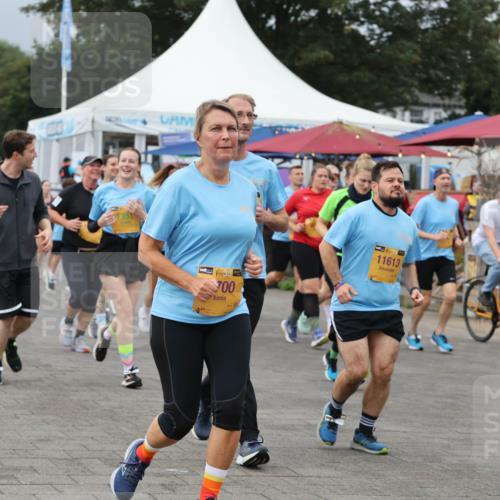 13.09.2026 - Kiel Lauf Andreas Tolksdorf http://msf.ph/oto/10413629 13.09.2026 10:04:23 Kiellinie 4261, 38, 700, 11613, 102 meine-sportfotos.de