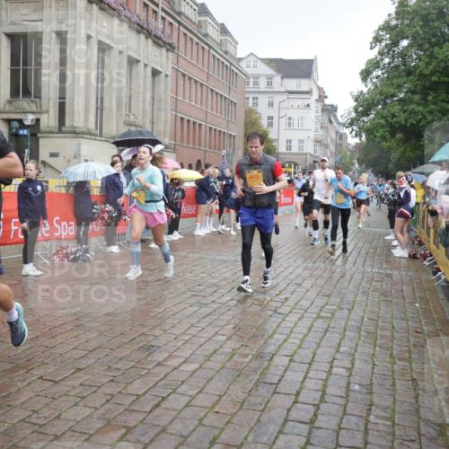 13.09.2026 - Kiel Lauf Yannick Fuchs http://msf.ph/oto/10413641 13.09.2026 10:45:20 Ziel 979, 1012, 1267, 1482, 1575, 1590, 1703, 2391, 3263, 3264, 3285, 3628, 3796, 4168, 4588, 5220, 5296, 5361, 5365, 5600, 5763, 5764, 6799, 7620, 7631, 7795, 8457, 8788, 9378, 9845, 9956, 10183, 10915, 10948, 11541, 11951, 12355, 427, 451, 478, 979, 1181, 1323, 1357, 1606, 1703, 1878, 2189, 2410, 2952, 3591, 3753, 3872, 4044, 4681, 4829, 5296, 5764, 6298, 6731, 7327, 7765, 8198, 8669, 8941, 9326, 9702, 9917, 10388, 10572, 360, 461, 1682 meine-sportfotos.de