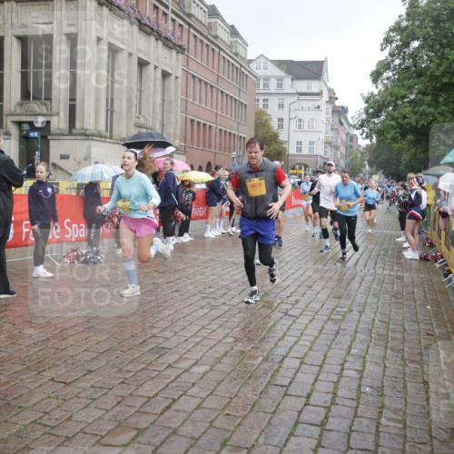13.09.2026 - Kiel Lauf Yannick Fuchs http://msf.ph/oto/10413644 13.09.2026 10:45:20 Ziel 979, 1012, 1267, 1482, 1575, 1590, 1703, 2391, 3263, 3264, 3285, 3628, 3796, 4168, 4588, 5220, 5296, 5361, 5365, 5600, 5763, 5764, 6799, 7620, 7631, 7795, 8457, 8788, 9378, 9845, 9956, 10183, 10915, 10948, 11541, 11951, 12355, 427, 451, 478, 979, 1181, 1323, 1357, 1606, 1703, 1878, 2189, 2410, 2952, 3591, 3753, 3872, 4044, 4681, 4829, 5296, 5764, 6298, 6731, 7327, 7765, 8198, 8669, 8941, 9326, 9702, 9917, 10388, 10572, 360, 461, 1682 meine-sportfotos.de