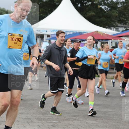13.09.2026 - Kiel Lauf Andreas Tolksdorf http://msf.ph/oto/10413659 13.09.2026 10:04:24 Kiellinie 313, 10702, 4261 meine-sportfotos.de