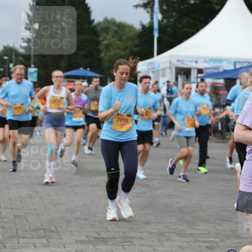 13.09.2026 - Kiel Lauf Andreas Tolksdorf http://msf.ph/oto/10413697 13.09.2026 10:04:27 Kiellinie 7899, 38, 11220 meine-sportfotos.de