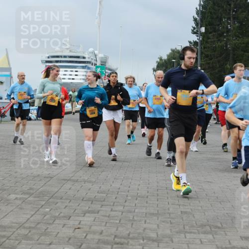 13.09.2026 - Kiel Lauf Andreas Tolksdorf http://msf.ph/oto/10413755 13.09.2026 10:04:30 Kiellinie 3912, 9987, 6965, 12171 meine-sportfotos.de