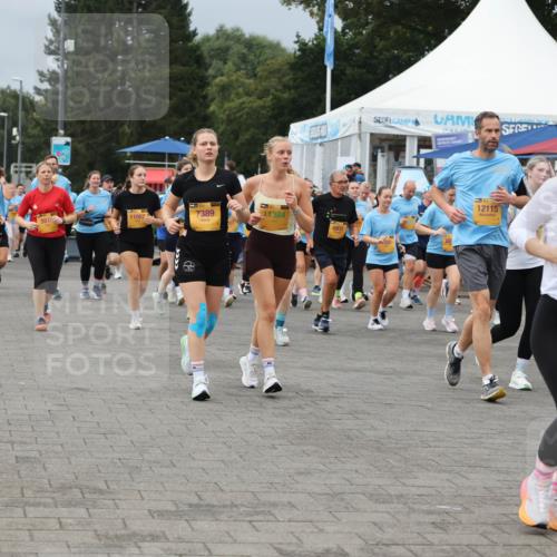 13.09.2026 - Kiel Lauf Andreas Tolksdorf http://msf.ph/oto/10413792 13.09.2026 10:04:38 Kiellinie 39, 11007, 7389, 11384, 981, 6931, 300, 12115, 1, 39, 2451 meine-sportfotos.de