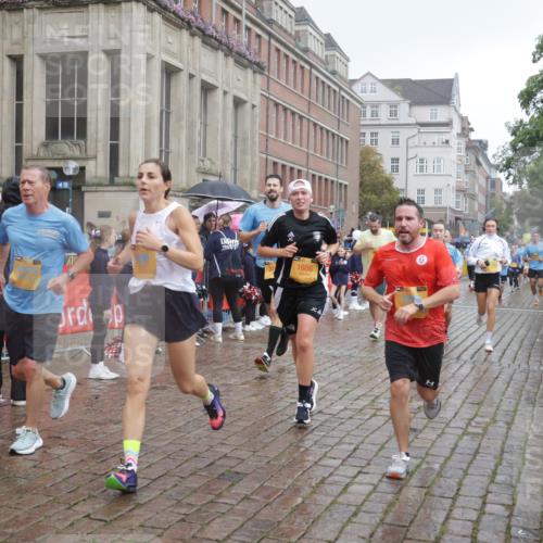 13.09.2026 - Kiel Lauf Yannick Fuchs http://msf.ph/oto/10413830 13.09.2026 10:45:35 Ziel 360, 461, 1180, 1267, 1682, 1752, 1969, 2599, 2836, 3075, 3182, 3347, 3749, 4151, 4536, 4586, 4699, 4726, 5957, 6269, 6406, 7027, 7735, 7766, 8282, 8444, 8762, 9083, 9429, 9867, 9895, 9914, 10441, 12044, 12687, 478, 979, 1012, 1267, 1482, 1575, 1590, 1606, 1703, 1878, 2391, 2410, 3263, 3264, 3285, 3628, 3753, 3796, 3872, 4044, 4168, 4588, 4681, 5220, 5296, 5361, 5365, 5600, 5763, 5764, 6298, 6799, 7765, 9702, 9917, 1015 meine-sportfotos.de