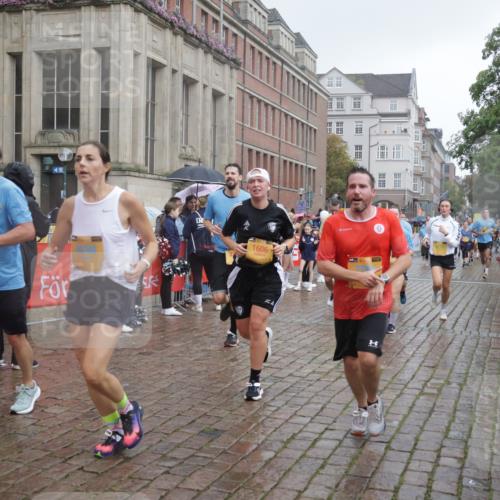 13.09.2026 - Kiel Lauf Yannick Fuchs http://msf.ph/oto/10413834 13.09.2026 10:45:35 Ziel 360, 461, 1180, 1267, 1682, 1752, 1969, 2599, 2836, 3075, 3182, 3347, 3749, 4151, 4536, 4586, 4699, 4726, 5957, 6269, 6406, 7027, 7735, 7766, 8282, 8444, 8762, 9083, 9429, 9867, 9895, 9914, 10441, 12044, 12687, 478, 979, 1012, 1267, 1482, 1575, 1590, 1606, 1703, 1878, 2391, 2410, 3263, 3264, 3285, 3628, 3753, 3796, 3872, 4044, 4168, 4588, 4681, 5220, 5296, 5361, 5365, 5600, 5763, 5764, 6298, 6799, 7765, 9702, 9917, 1015 meine-sportfotos.de