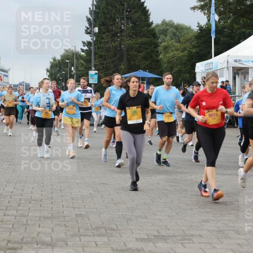 13.09.2026 - Kiel Lauf Andreas Tolksdorf http://msf.ph/oto/10413847 13.09.2026 10:04:41 Kiellinie 8470, 13, 4, 986, 2298, 396, 11618, 9815, 007, 2994 meine-sportfotos.de
