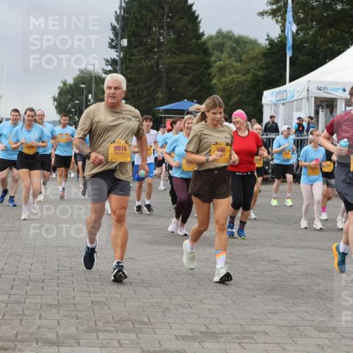 13.09.2026 - Kiel Lauf Andreas Tolksdorf http://msf.ph/oto/10413928 13.09.2026 10:04:49 Kiellinie 7157, 4, 01, 9306, 1605, 39, 9916, 586, 445, 1074, 113, 1228, 5843 meine-sportfotos.de