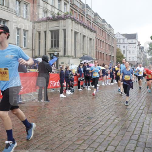 13.09.2026 - Kiel Lauf Yannick Fuchs http://msf.ph/oto/10413931 13.09.2026 10:45:41 Ziel 360, 1015, 1065, 1180, 1229, 1484, 1537, 1682, 1752, 2563, 3182, 3347, 3608, 3749, 3807, 4586, 5072, 5205, 5278, 6269, 6406, 7027, 7503, 7889, 8203, 8282, 8442, 8731, 8762, 9083, 9429, 9727, 9770, 9774, 9895, 9914, 10077, 10149, 10407, 461, 478, 979, 1012, 1267, 1482, 1575, 1590, 1703, 1878, 1969, 2391, 2410, 2599, 2836, 3075, 3263, 3264, 3285, 3628, 3796, 4151, 4168, 4536, 4588, 4681, 4699, 4726, 5220, 5296, 5361, 5365, 5600, 5763, 5764, 5957, 6269, 6799 meine-sportfotos.de