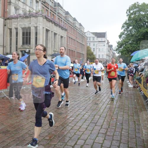 13.09.2026 - Kiel Lauf Yannick Fuchs http://msf.ph/oto/10413952 13.09.2026 10:45:43 Ziel 360, 499, 1015, 1065, 1180, 1229, 1484, 1537, 1682, 1752, 2563, 3182, 3347, 3608, 3749, 3807, 4586, 5072, 5205, 5278, 6406, 7503, 7889, 8203, 8282, 8442, 8731, 8762, 8816, 9429, 9727, 9770, 9774, 9914, 10077, 10149, 10407, 11745, 12150, 12224, 461, 478, 979, 1012, 1267, 1482, 1575, 1590, 1682, 1703, 1878, 1969, 2391, 2599, 2836, 3075, 3263, 3264, 3285, 3628, 3749, 3796, 4151, 4168, 4536, 4588, 4699, 4726, 5220, 5296, 5361, 5365, 5600, 5763, 5764, 5957, 6269, 6406, 6799, 550 meine-sportfotos.de