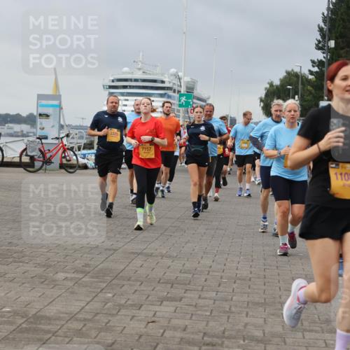 13.09.2026 - Kiel Lauf Andreas Tolksdorf http://msf.ph/oto/10414009 13.09.2026 10:04:54 Kiellinie 3325, 7157, 3, 11087, 4074 meine-sportfotos.de