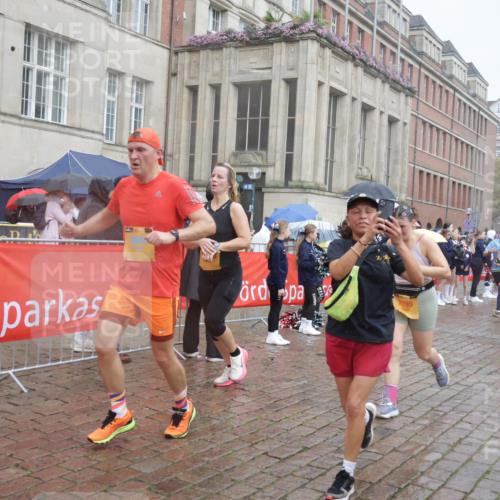 13.09.2026 - Kiel Lauf Yannick Fuchs http://msf.ph/oto/10414104 13.09.2026 10:45:53 Ziel 123, 499, 1229, 1537, 1725, 2421, 2563, 3608, 5205, 7503, 7889, 8203, 8655, 8816, 9770, 9774, 9843, 10046, 10077, 10407, 10569, 10735, 11745, 12150, 12224, 12748, 360, 461, 1012, 1015, 1065, 1180, 1267, 1484, 1575, 1682, 1752, 1969, 2599, 2836, 3075, 3182, 3263, 3264, 3347, 3628, 3749, 3807, 4151, 4168, 4536, 4586, 4699, 4726, 5072, 5205, 5278, 5365, 5957, 6269, 6406, 6799, 7503, 8282, 8442, 8731, 498, 550, 9207, 1482, 1590 meine-sportfotos.de