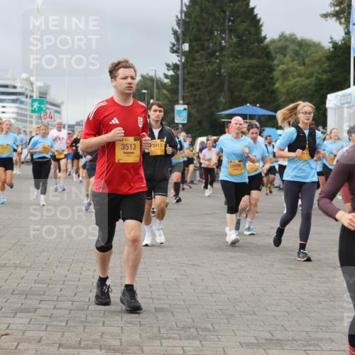 13.09.2026 - Kiel Lauf Andreas Tolksdorf http://msf.ph/oto/10414120 13.09.2026 10:05:01 Kiellinie 39, 3513, 3413, 10996, 30, 38, 3670, 38, 4980 meine-sportfotos.de