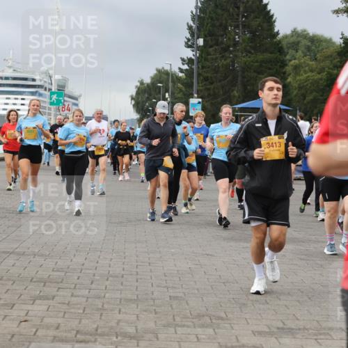13.09.2026 - Kiel Lauf Andreas Tolksdorf http://msf.ph/oto/10414135 13.09.2026 10:05:03 Kiellinie 73607, 4, 3413 meine-sportfotos.de