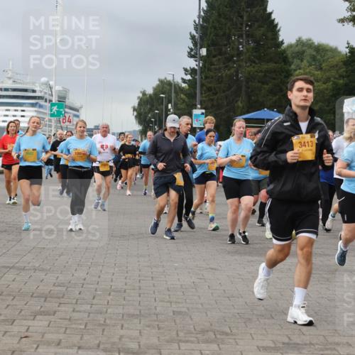 13.09.2026 - Kiel Lauf Andreas Tolksdorf http://msf.ph/oto/10414143 13.09.2026 10:05:04 Kiellinie 3607, 4, 10916, 11621, 3413, 10996 meine-sportfotos.de