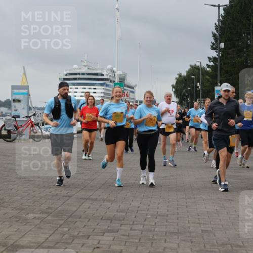 13.09.2026 - Kiel Lauf Andreas Tolksdorf http://msf.ph/oto/10414162 13.09.2026 10:05:05 Kiellinie 11200, 84, 3607, 10916, 11621, 775 meine-sportfotos.de