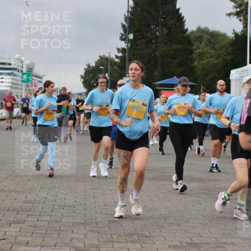 13.09.2026 - Kiel Lauf Andreas Tolksdorf http://msf.ph/oto/10414291 13.09.2026 10:05:15 Kiellinie 84, 2503, 8429, 38, 4759, 1078 meine-sportfotos.de