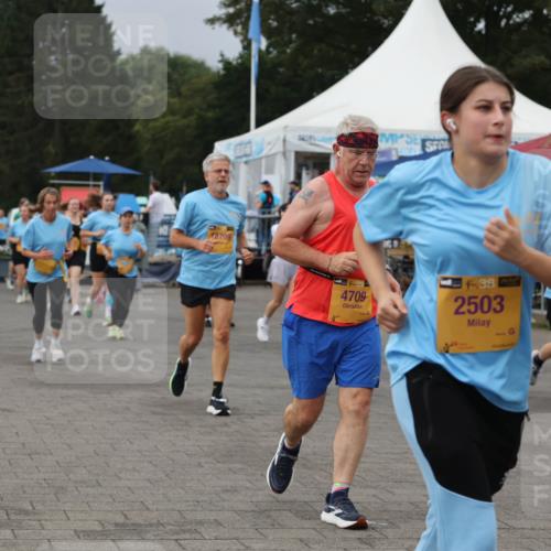 13.09.2026 - Kiel Lauf Andreas Tolksdorf http://msf.ph/oto/10414348 13.09.2026 10:05:18 Kiellinie 0799, 139, 4709, 4, 38, 45, 2503 meine-sportfotos.de