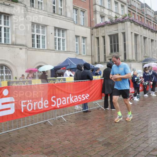 13.09.2026 - Kiel Lauf Yannick Fuchs http://msf.ph/oto/10414353 13.09.2026 10:46:10 Ziel 272, 498, 550, 665, 1030, 1374, 1582, 2448, 3422, 3844, 5017, 5348, 5421, 5510, 5515, 5564, 6385, 6436, 6980, 7044, 7073, 7241, 7772, 7840, 7939, 8310, 8551, 8561, 9207, 9375, 9715, 10050, 10615, 10809, 10975, 11642, 11670, 11822, 12077, 12306, 12481, 123, 360, 499, 1015, 1065, 1229, 1484, 1537, 1725, 1752, 2421, 2563, 3347, 3608, 3781, 3807, 3844, 4586, 5072, 5205, 5278, 7073, 7503, 7889, 8203, 8282, 8403, 8442, 8655, 8731, 8816, 8881, 6269 meine-sportfotos.de