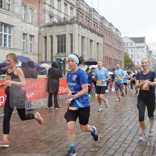 13.09.2026 - Kiel Lauf Yannick Fuchs http://msf.ph/oto/10414386 13.09.2026 10:46:12 Ziel 272, 498, 550, 665, 1013, 1030, 1374, 1582, 2448, 2776, 3422, 4397, 4516, 5017, 5348, 5421, 5510, 5515, 5564, 6436, 6980, 7044, 7241, 7772, 7840, 7939, 8310, 8561, 9207, 9361, 9715, 10050, 10615, 10699, 10809, 10975, 11642, 12077, 12306, 12481, 123, 499, 665, 1015, 1065, 1229, 1484, 1537, 1725, 1752, 2421, 2563, 3347, 3608, 3781, 3807, 3844, 4586, 5072, 5205, 5278, 5348, 5564, 6385, 7073, 7503, 7889, 8203, 8282, 8403, 8442, 8551, 8655, 8731, 8816, 8881, 9375, 6269 meine-sportfotos.de