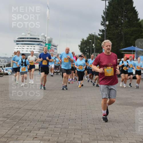 13.09.2026 - Kiel Lauf Andreas Tolksdorf http://msf.ph/oto/10414465 13.09.2026 10:05:25 Kiellinie 12356, 4, 10397, 21, 0975, 39, 4212, 10364 meine-sportfotos.de