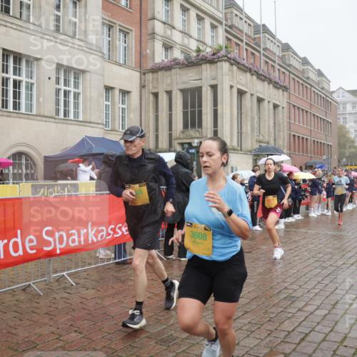 13.09.2026 - Kiel Lauf Yannick Fuchs http://msf.ph/oto/10414511 13.09.2026 10:46:20 Ziel 1013, 1913, 2448, 2776, 3422, 4331, 4397, 4516, 5017, 5421, 7044, 7241, 7840, 8277, 8310, 8520, 9361, 10469, 10699, 10836, 11232, 11642, 12000, 12077, 12306, 12481, 12743, 123, 272, 498, 499, 550, 665, 1030, 1374, 1582, 1725, 2421, 3608, 3781, 3844, 5348, 5510, 5515, 5564, 6385, 6436, 6980, 7073, 7241, 7772, 7889, 7939, 8203, 8403, 8551, 8561, 8655, 8816, 8881, 9207, 9375, 9715, 10050, 10809, 4499, 9875, 12466, 1229, 1537, 2563, 7889 meine-sportfotos.de