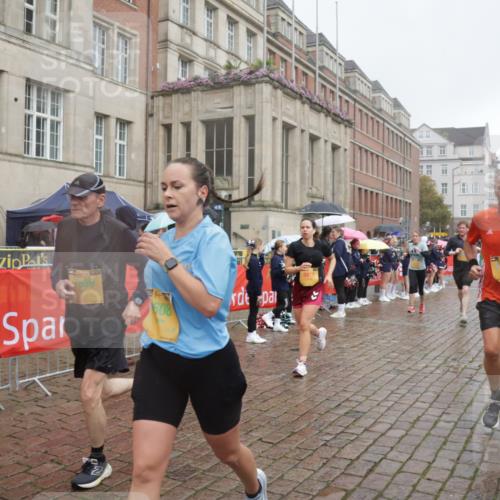 13.09.2026 - Kiel Lauf Yannick Fuchs http://msf.ph/oto/10414515 13.09.2026 10:46:20 Ziel 1013, 1913, 2448, 2776, 3422, 4331, 4397, 4516, 5017, 5421, 7044, 7241, 7840, 8277, 8310, 8520, 9361, 10469, 10699, 10836, 11232, 11642, 12000, 12077, 12306, 12481, 12743, 123, 272, 498, 499, 550, 665, 1030, 1374, 1582, 1725, 2421, 3608, 3781, 3844, 5348, 5510, 5515, 5564, 6385, 6436, 6980, 7073, 7241, 7772, 7889, 7939, 8203, 8403, 8551, 8561, 8655, 8816, 8881, 9207, 9375, 9715, 10050, 10809, 4499, 9875, 12466, 1229, 1537, 2563, 7889 meine-sportfotos.de