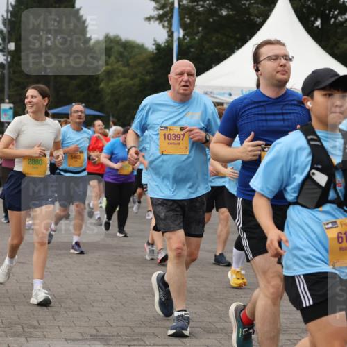 13.09.2026 - Kiel Lauf Andreas Tolksdorf http://msf.ph/oto/10414564 13.09.2026 10:05:31 Kiellinie 248, 3580, 2880, 5465, 381, 10397, 39, 6193, 8735 meine-sportfotos.de