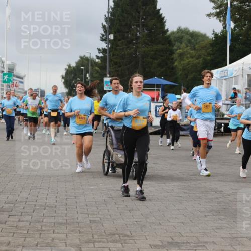 13.09.2026 - Kiel Lauf Andreas Tolksdorf http://msf.ph/oto/10414631 13.09.2026 10:05:38 Kiellinie 11428, 8517, 3401, 1601, 11576, 2136 meine-sportfotos.de
