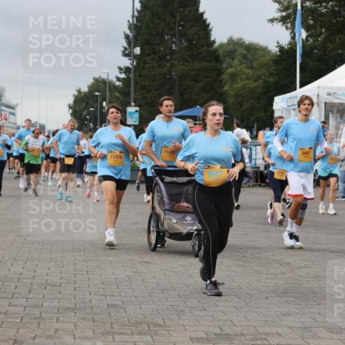 13.09.2026 - Kiel Lauf Andreas Tolksdorf http://msf.ph/oto/10414641 13.09.2026 10:05:39 Kiellinie 84, 11428, 11429, 39, 8517, 6341, 3401, 1601, 115 meine-sportfotos.de