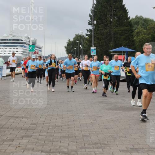 13.09.2026 - Kiel Lauf Andreas Tolksdorf http://msf.ph/oto/10414835 13.09.2026 10:05:52 Kiellinie 805, 1858 meine-sportfotos.de