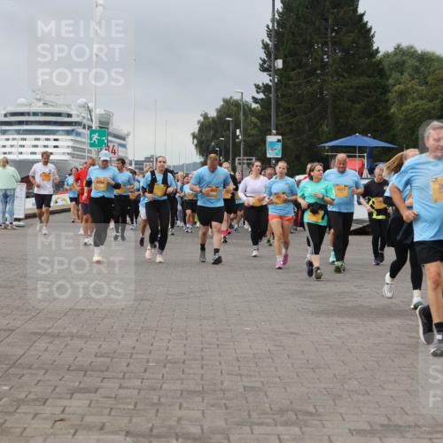 13.09.2026 - Kiel Lauf Andreas Tolksdorf http://msf.ph/oto/10414838 13.09.2026 10:05:52 Kiellinie 5527, 800, 2251 meine-sportfotos.de