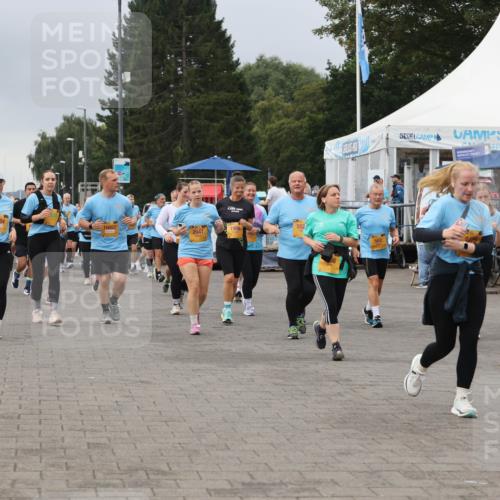 13.09.2026 - Kiel Lauf Andreas Tolksdorf http://msf.ph/oto/10414887 13.09.2026 10:05:54 Kiellinie 4, 3414, 8704, 2041, 1906, 552 meine-sportfotos.de