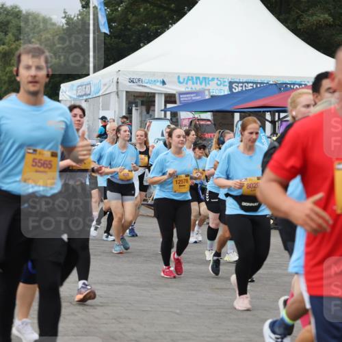 13.09.2026 - Kiel Lauf Andreas Tolksdorf http://msf.ph/oto/10414985 13.09.2026 10:06:02 Kiellinie 1079, 5565, 458, 447, 12578, 110, 8029, 3414 meine-sportfotos.de