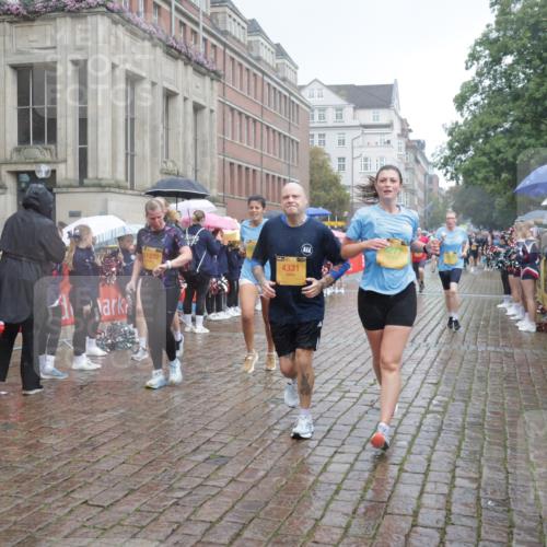 13.09.2026 - Kiel Lauf Yannick Fuchs http://msf.ph/oto/10415000 13.09.2026 10:46:52 Ziel 184, 189, 226, 404, 898, 1169, 1982, 2551, 2576, 2702, 2728, 3533, 3878, 3964, 4014, 4147, 4674, 5449, 6551, 6874, 6909, 7089, 8219, 8283, 8901, 9474, 9713, 10088, 10144, 10197, 10305, 10398, 10814, 11075, 11441, 12260, 12693, 206, 972, 1325, 1430, 1913, 2027, 2037, 2594, 2776, 3109, 3117, 3677, 4242, 4331, 4397, 4499, 4516, 4674, 4763, 5591, 5974, 6909, 7061, 8277, 8475, 8520, 8678, 9415, 9844, 9875, 10469, 10758, 10836, 11232, 12000, 12704, 85, 111, 116 meine-sportfotos.de