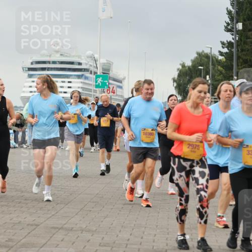 13.09.2026 - Kiel Lauf Andreas Tolksdorf http://msf.ph/oto/10415038 13.09.2026 10:06:05 Kiellinie 91, 3, 4, 3213, 10380, 2975, 3397 meine-sportfotos.de
