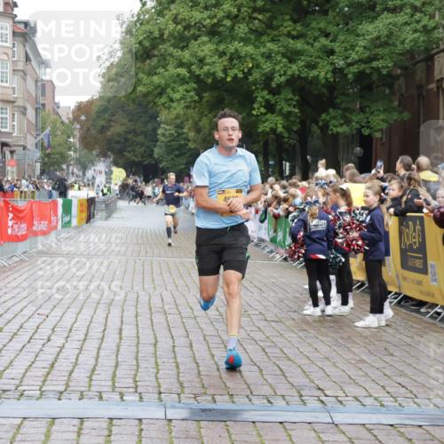 13.09.2026 - Kiel Lauf Yannick Fuchs http://msf.ph/oto/10415065 13.09.2026 09:35:22 Ziel 2761, 4638, 12832, 3168, 3766, 4361, 7414, 9380, 10461, 11719, 11904, 12484, 4589 meine-sportfotos.de