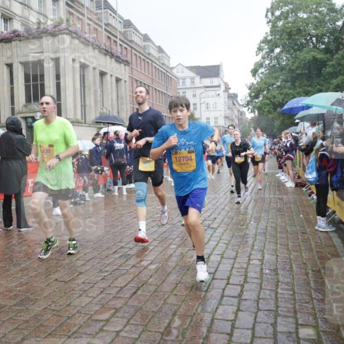 13.09.2026 - Kiel Lauf Yannick Fuchs http://msf.ph/oto/10415106 13.09.2026 10:47:02 Ziel 85, 111, 184, 189, 226, 404, 525, 816, 1169, 1563, 1674, 2576, 2728, 4014, 4147, 4894, 5089, 5424, 6742, 7040, 7089, 8238, 8364, 9044, 9048, 9200, 9453, 9474, 9675, 10088, 10144, 10197, 10305, 10657, 11343, 11441, 11773, 12584, 12693, 206, 898, 972, 1325, 1430, 1982, 2027, 2037, 2551, 2594, 2702, 3109, 3117, 3533, 3677, 3878, 3964, 4242, 4499, 4674, 4763, 5449, 5591, 5974, 6551, 6874, 6909, 7061, 8219, 8283, 8475, 8678, 8901, 9415, 9844, 9875, 10758, 12704, 116, 1913, 8520 meine-sportfotos.de
