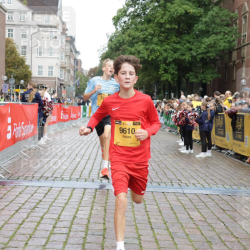 13.09.2026 - Kiel Lauf Yannick Fuchs http://msf.ph/oto/10415115 13.09.2026 09:35:53 Ziel 7782, 9610, 4589, 4638, 3056, 5662, 2761, 4638, 11904, 12832 meine-sportfotos.de