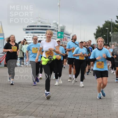 13.09.2026 - Kiel Lauf Andreas Tolksdorf http://msf.ph/oto/10415117 13.09.2026 10:06:13 Kiellinie 2828, 7516, 13, 84, 9348, 9967, 6908, 6823, 10647, 7473 meine-sportfotos.de