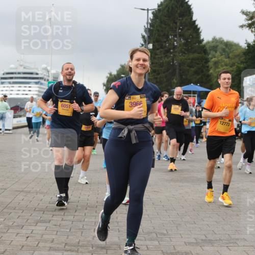 13.09.2026 - Kiel Lauf Andreas Tolksdorf http://msf.ph/oto/10415329 13.09.2026 10:06:23 Kiellinie 6051, 9900, 38, 3966, 5808, 39, 12773 meine-sportfotos.de
