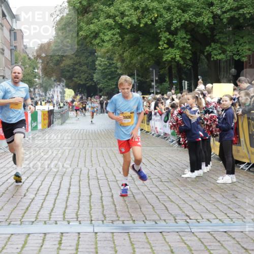 13.09.2026 - Kiel Lauf Yannick Fuchs http://msf.ph/oto/10415339 13.09.2026 09:36:59 Ziel 2455, 3900, 391, 2430, 3866, 7546, 9450, 9630, 12726, 999, 3174, 3481, 7855, 8658, 391, 9630, 12726 meine-sportfotos.de
