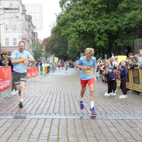 13.09.2026 - Kiel Lauf Yannick Fuchs http://msf.ph/oto/10415347 13.09.2026 09:37:00 Ziel 2455, 3900, 7855, 391, 2430, 3866, 7546, 9450, 9630, 12726, 999, 3174, 3481, 4737, 8658, 391, 9630, 12726 meine-sportfotos.de